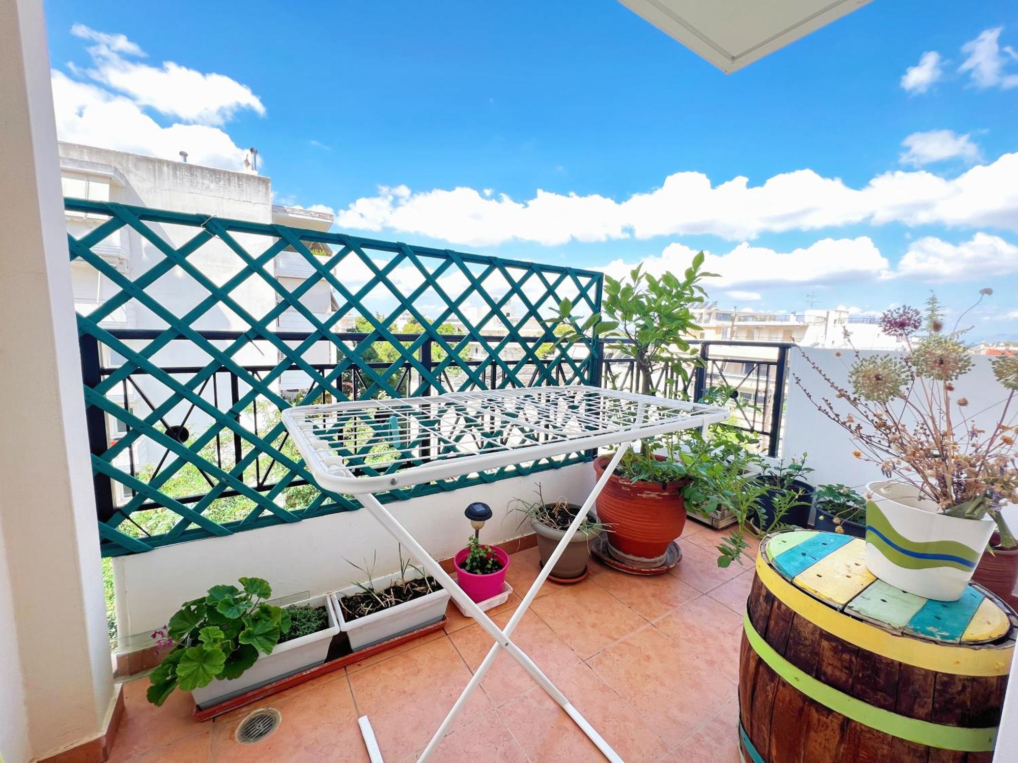 Cozy Fairytal Garden Apartment, Family Friendly, Free Parking, 15 Min To Airport Афины Экстерьер фото